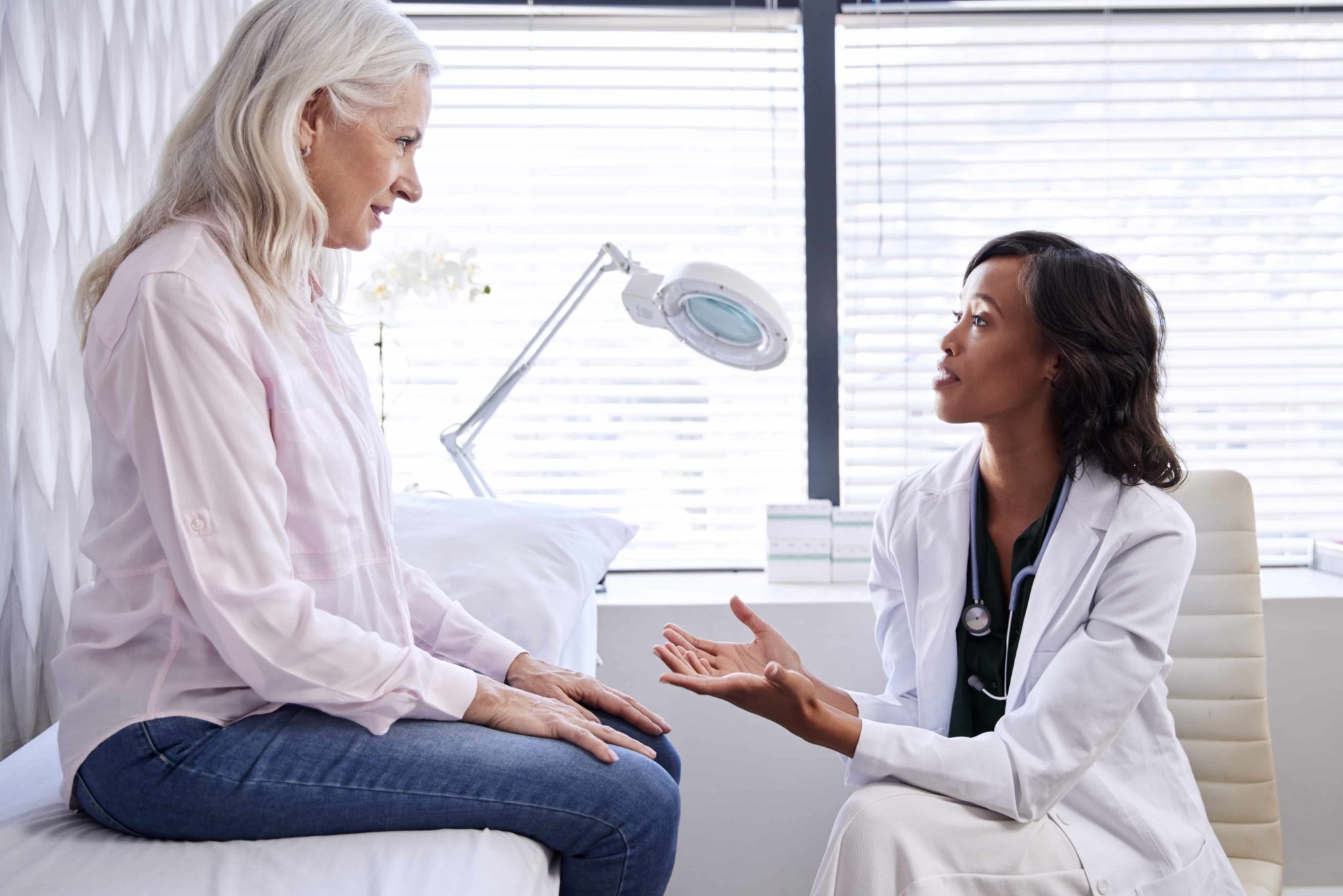 Reemplazo hormonal: Terapia y riesgo de cáncer de mama - Terapia
